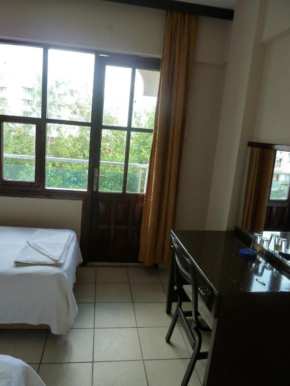 La Vita Beach Hotel Мармарис Екстериор снимка