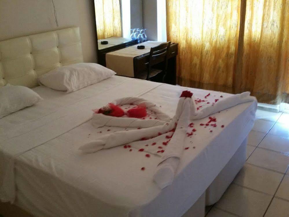 La Vita Beach Hotel Мармарис Екстериор снимка